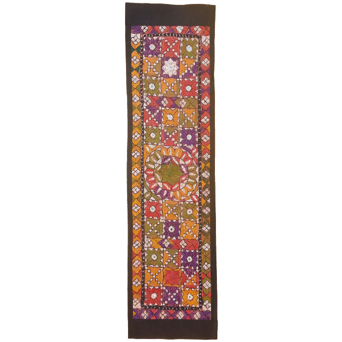 رومیزی سوزن دوزی باریک کد SOOZRA62