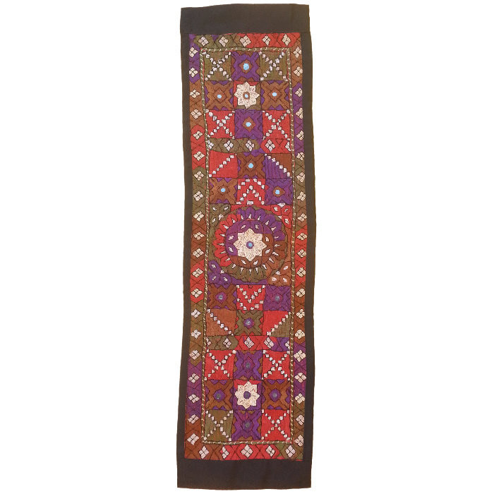 رومیزی سوزن دوزی باریک کد SOOZRA45