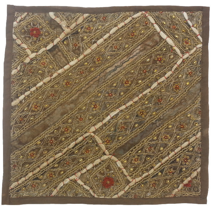 وسط میزی کوچک عسلی سرمه دوزی پرکار کد QUSERPOR11