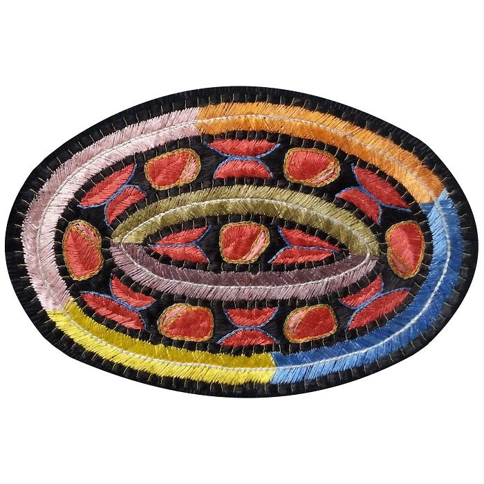 رومیزی عسلی سوزن دوزی ممقان کد MAMA12