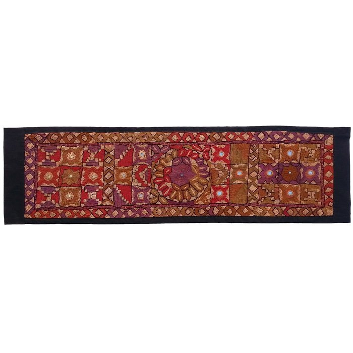 رومیزی سوزن دوزی باریک کد SOOZRA22