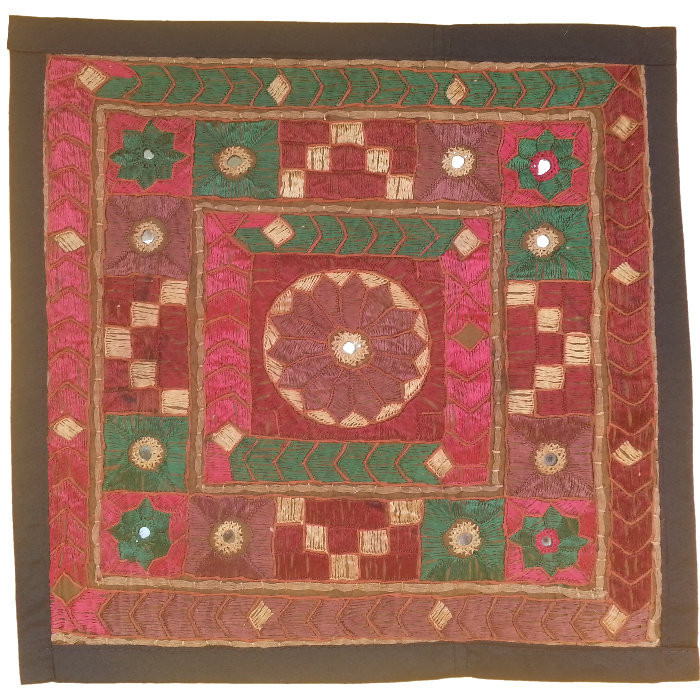 وسط میزی کوچک عسلی سوزن دوزی کد QUSOOZ55