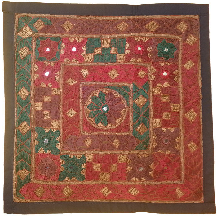 وسط میزی کوچک عسلی سوزن دوزی کد QUSOOZ66