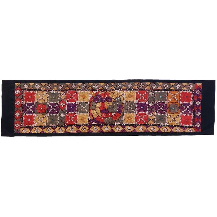 رومیزی مستطیل باریک سوزن دوزی کد SOOZRA27