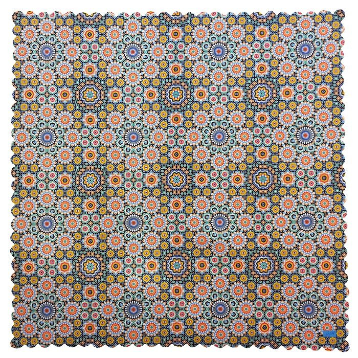رومیزی مربع مخمل کوبیده طرح کاشی کد MAKHMOR2