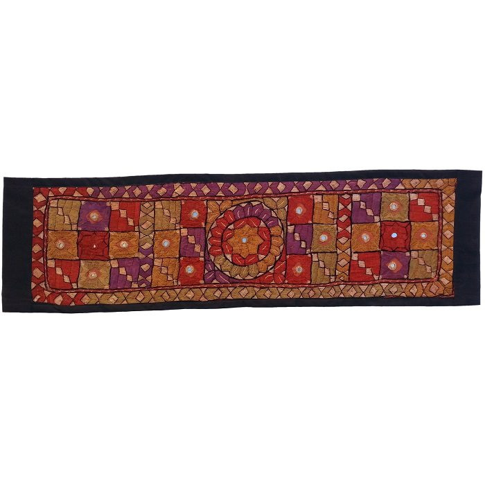رومیزی سوزن دوزی باریک کد SOOZRA29