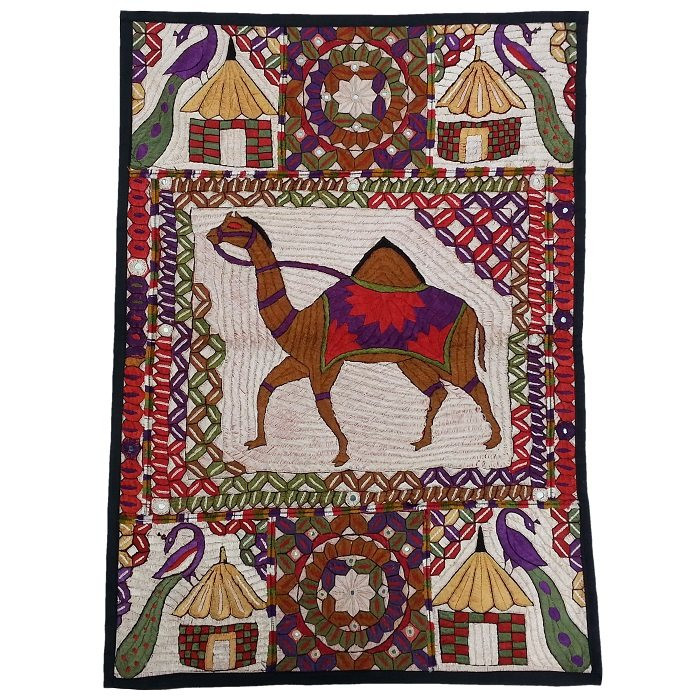 رومیزی سوزن دوزی ابریشم دیوار کوب کد GHAAB15