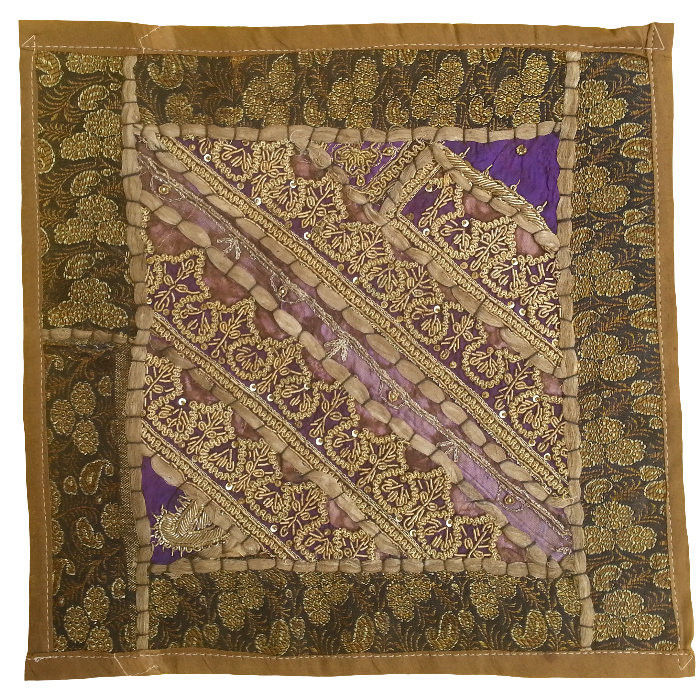 وسط میزی کوچک عسلی سرمه دوزی کد QUSER11
