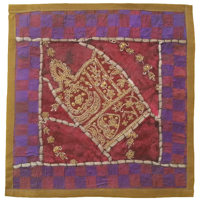 وسط میزی کوچک عسلی سرمه دوزی کد QUSER23