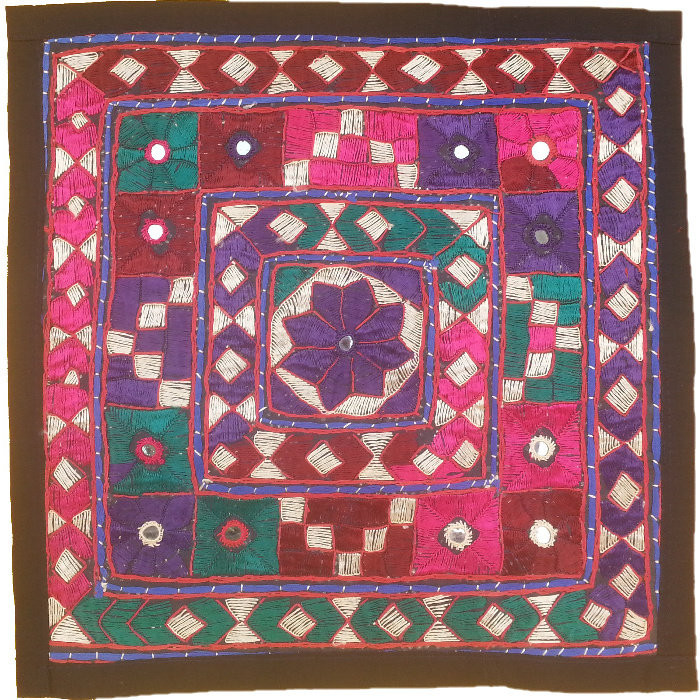 وسط میزی کوچک عسلی سوزن دوزی کد QUSOOZ70