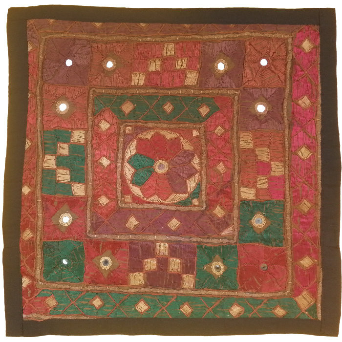 وسط میزی کوچک عسلی سوزن دوزی کد QUSOOZ50