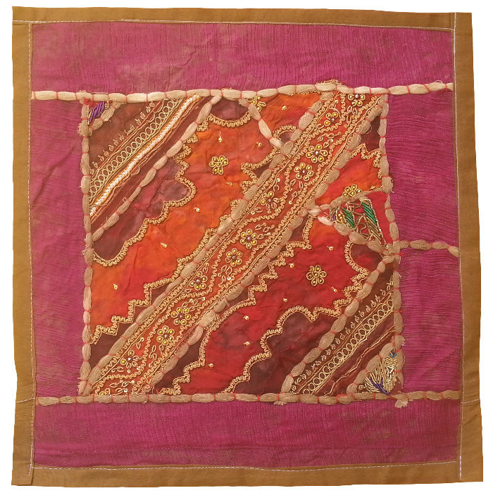 وسط میزی کوچک عسلی سرمه دوزی کد QUSER33