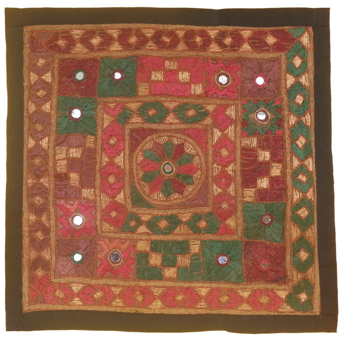 وسط میزی کوچک عسلی سوزن دوزی کد QUSOOZ30