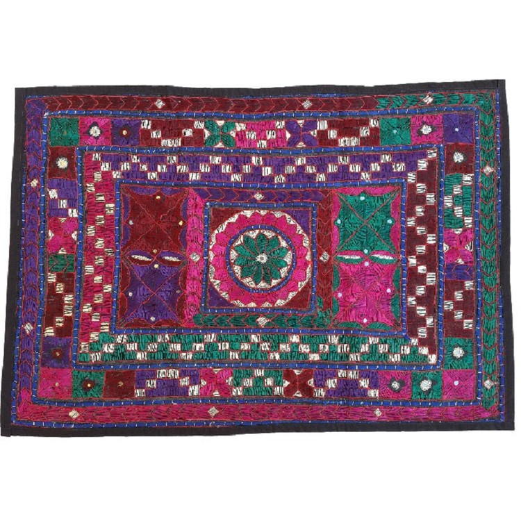 رومیزی مستطیل سوزن دوزی کد SOOZMOS19 نفیس