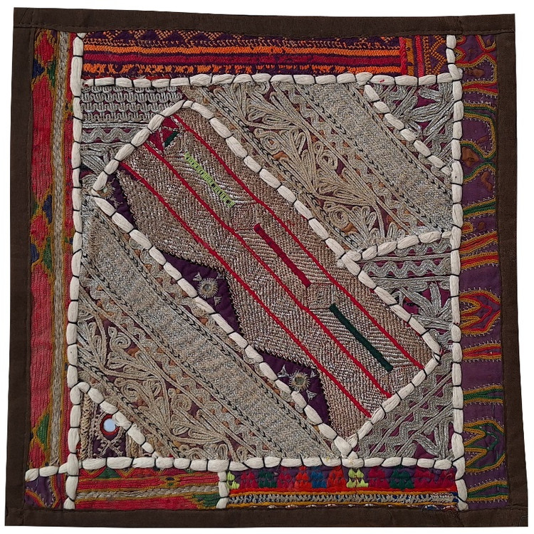 وسط میزی کوچک عسلی کهنه دوزی کد QUKOH۳۸