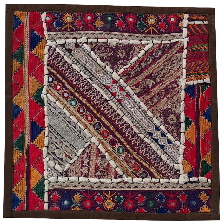 وسط میزی کوچک عسلی کهنه دوزی کد QUKOH۴۱