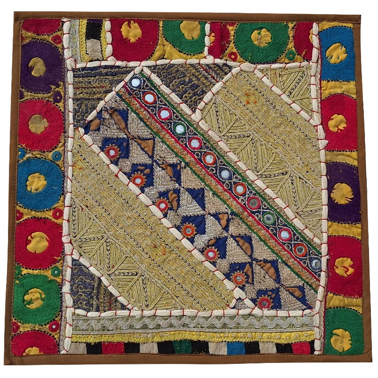 وسط میزی کوچک عسلی کهنه دوزی کد QUKOH۵۱