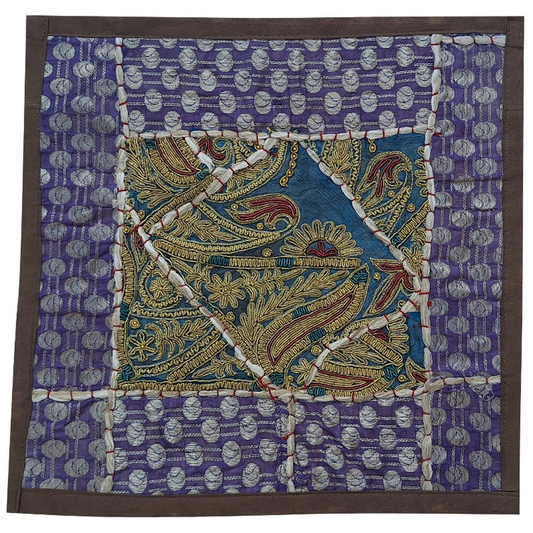 وسط میزی کوچک عسلی کد SER۷۹ سرمه دوزی ظریف و زیبا آستردار