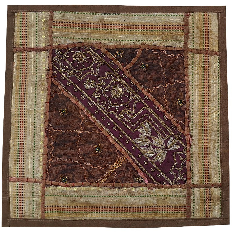 وسط میزی کوچک عسلی کد SER۱۵۴ سرمه دوزی ظریف و زیبا آستردار
