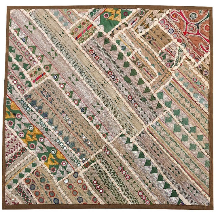 رومیزی سوزن دوزی مدل چهل تیکه کد MORKOH۴