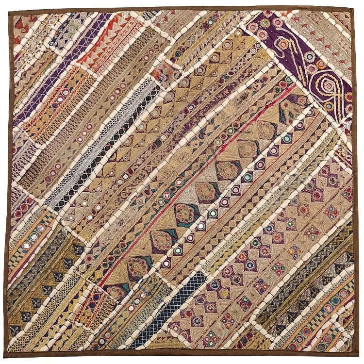 رومیزی سوزن دوزی مدل چهل تیکه کد MORKOH۷