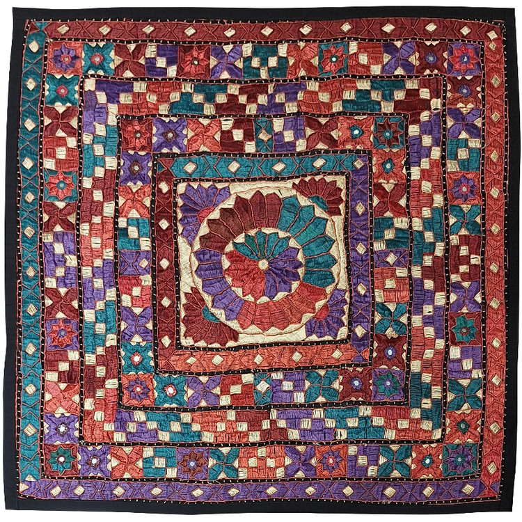 رومیزی سوزن دوزی کد SOOZMOR2