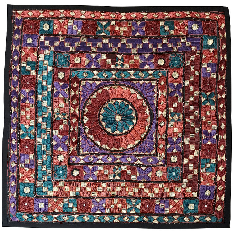رومیزی سوزن دوزی کد SOOZMOR10