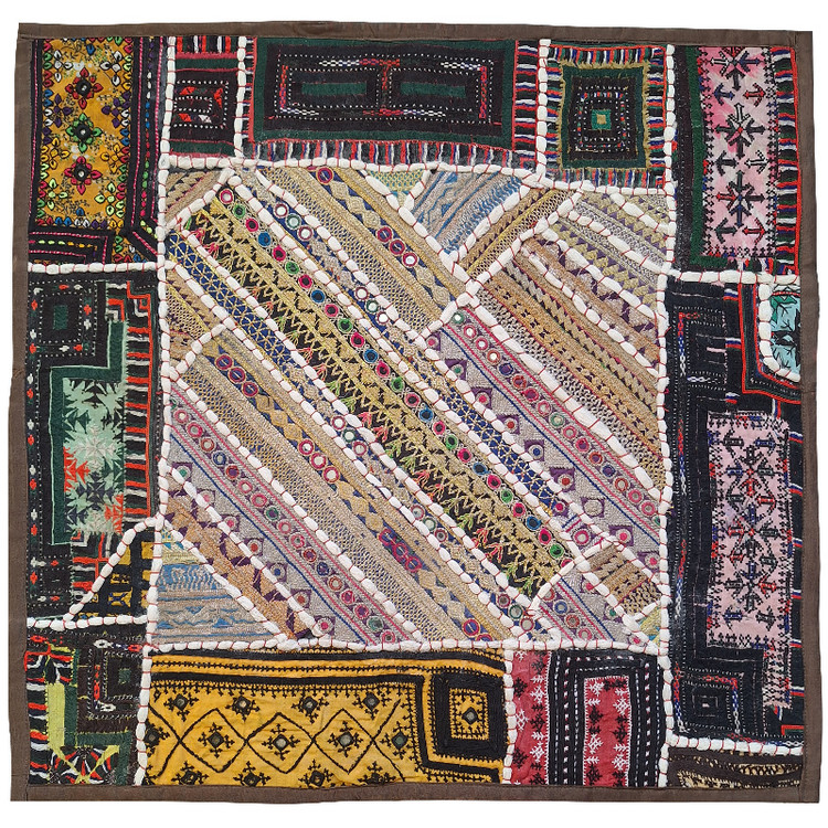 رومیزی سوزن دوزی مدل چهل تیکه کد MORKOH۱۸