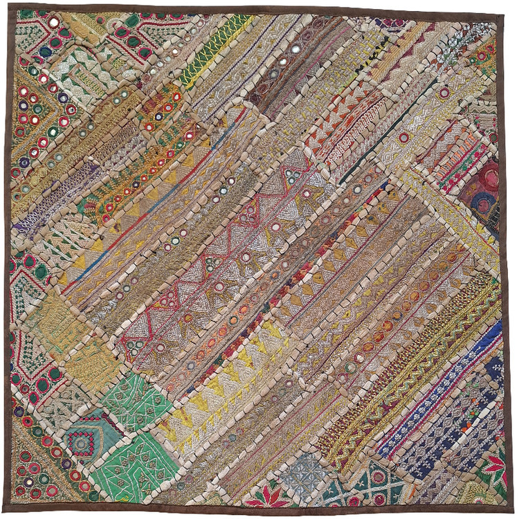 رومیزی سوزن دوزی مدل چهل تیکه کد MORKOH۱۹